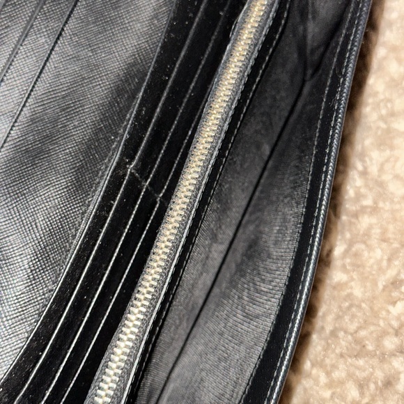 Prada 🖤 Ribbon Long wallet w Snaps - Picture 6 of 11